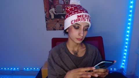 Snapshot of lil_lisaa chatting on December 2024 08:45:02 AM Lisaa online show from December 2024 08:45:02 AM