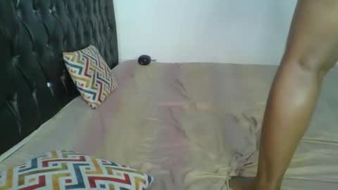 Snapshot of lil_meg chatting on February 2026 11:26:02 AM lil_meg online show from February 2026 11:26:02 AM