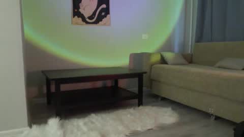 INST Lil happines s online show from November 2025 10:04:02 AM