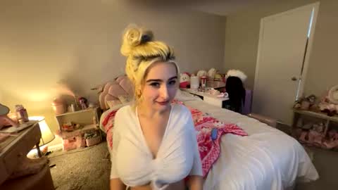 Pink mink online show from February 2026 01:10:02 AM