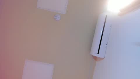 L I L A   online show from December 2024 03:34:01 AM