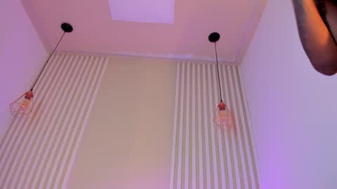 L I L A   online show from January 2025 10:53:02 PM