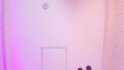 L I L A   online show from February 2025 09:41:02 PM