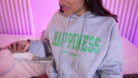 L I L A   online show from February 2026 04:21:01 AM