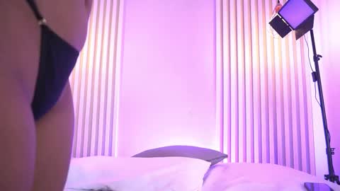 L I L A   online show from March 2026 03:56:02 AM