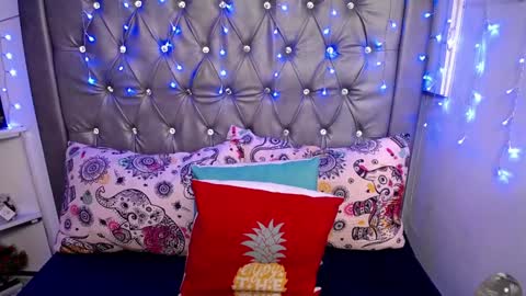   online show from January 2025 05:17:01 PM