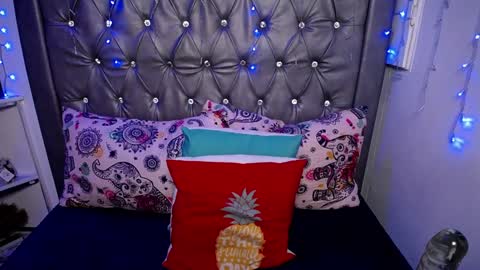   online show from February 2025 11:12:02 AM