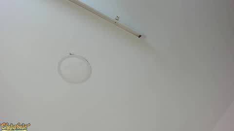 lila bailey  online show from October 2025 07:36:02 PM