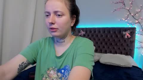 LilaVame online show from September 2025 08:33:01 PM