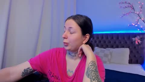 LilaVame online show from November 2025 09:37:01 PM