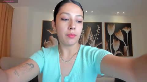 Lila West online show from September 2025 11:21:01 AM