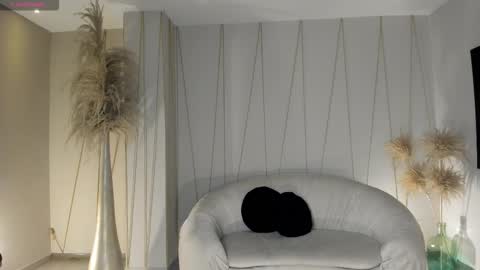 Lila West online show from October 2025 10:36:02 AM