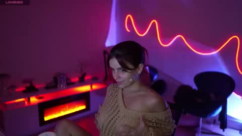 Rebecca online show from March 2026 04:27:01 AM