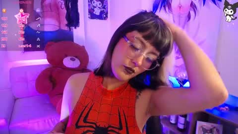 lilcandy19 online show from November 2025 12:07:01 PM