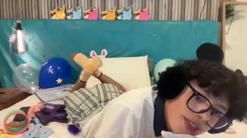 Snapshot of lilcookiebaby chatting on May 2026 12:52:02 AM lilcookiebaby online show from May 2026 12:52:02 AM