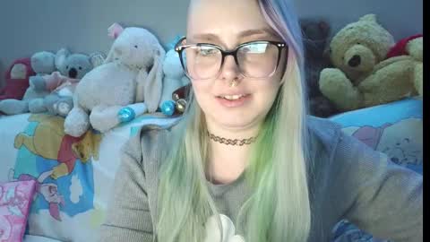 emily ryanson online show from February 2026 11:24:02 PM