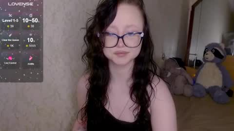 Nika and Lori online show from February 2025 03:10:01 PM