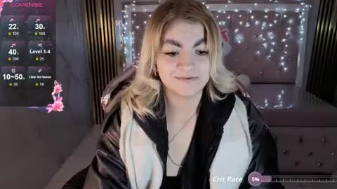 Lili online show from November 2025 03:16:01 AM