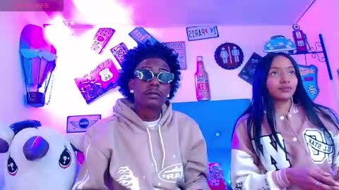 lili_roussi online show from September 2025 03:28:02 AM