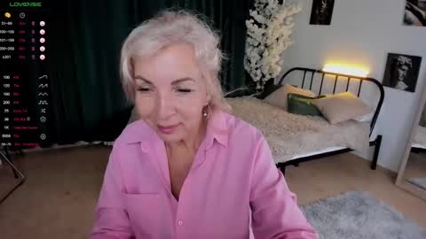 Lilia online show from September 2025 11:21:01 AM