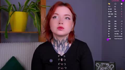 Anika online show from October 2025 01:23:02 PM