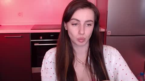 Lilu online show from June 2026 10:26:01 PM