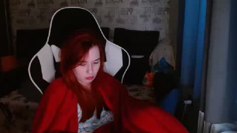 liliawoolf online show from February 2025 02:23:02 PM