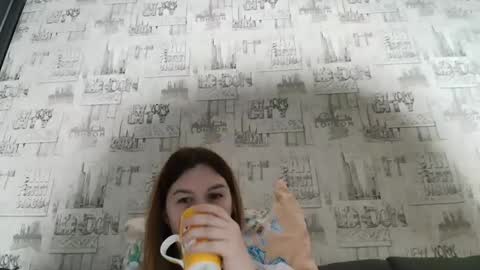 liliawoolf online show from September 2025 05:36:01 PM