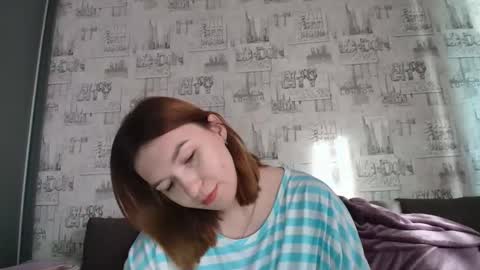 liliawoolf online show from September 2025 05:44:01 AM