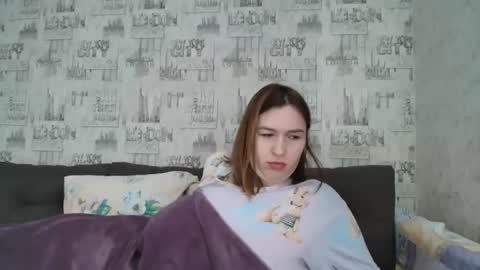 liliawoolf online show from September 2025 05:56:01 AM