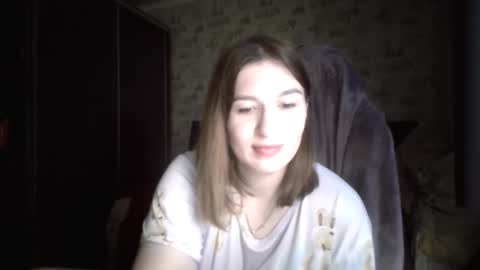 liliawoolf online show from November 2025 02:05:02 PM