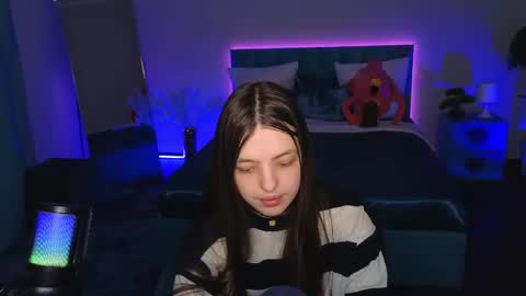 Lili Bakery online show from March 2025 06:43:01 AM