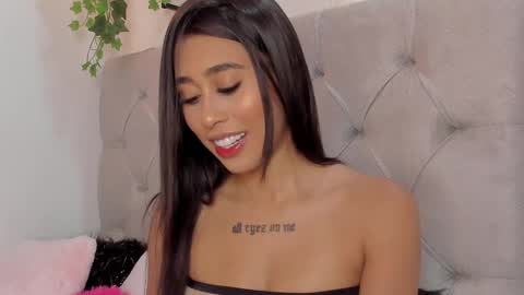 Snapshot of lilibluex chatting on March 2025 09:20:01 PM lilibluex online show from March 2025 09:20:01 PM