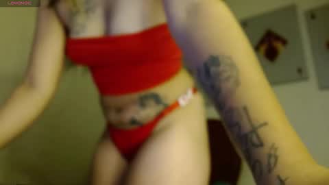 Simone 3 online show from November 2025 04:12:01 AM