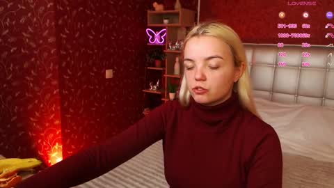 Lilie online show from February 2025 11:15:02 PM