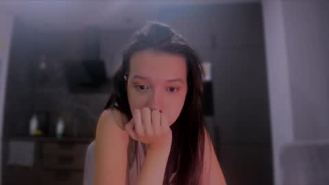             ...  online show from January 2025 09:39:01 PM