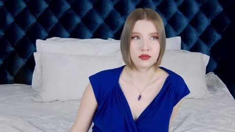 LiliLinn online show from January 2025 05:10:02 AM
