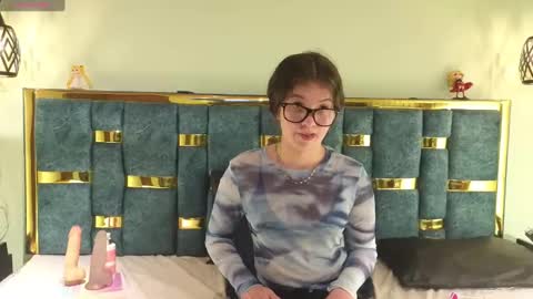 lilimini online show from February 2025 01:30:02 AM