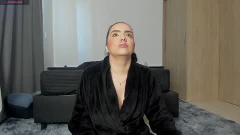 lilirouse online show from January 2025 02:04:01 PM