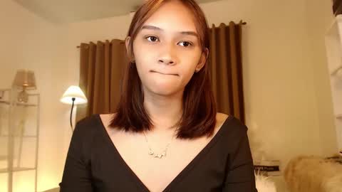 Snapshot of lilit_sensual chatting on March 2025 08:13:01 AM Chloe online show from March 2025 08:13:01 AM