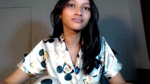 Snapshot of lilit_sensual chatting on January 2026 10:53:01 AM Chloe online show from January 2026 10:53:01 AM