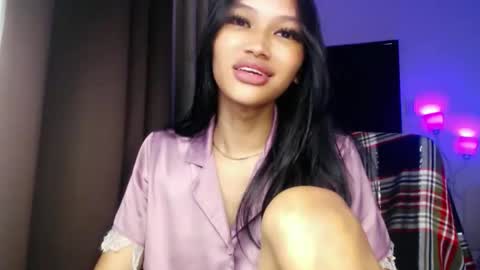 Snapshot of lilit_sensual chatting on April 2026 03:13:02 AM Chloe online show from April 2026 03:13:02 AM
