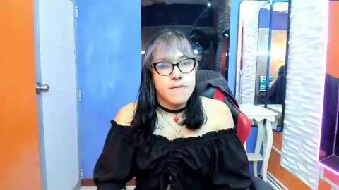 lilith  online show from April 2026 01:48:02 PM