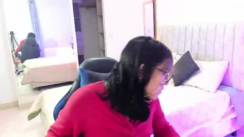 lilith  online show from April 2026 12:19:02 PM