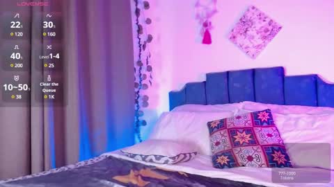 ---Lilith--- online show from December 2024 09:40:02 PM