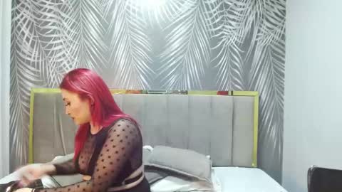 Snapshot of lilith_noirf chatting on March 2025 04:19:01 AM LILITH online show from March 2025 04:19:01 AM