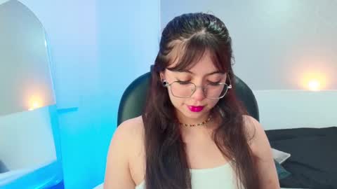 Lilith  online show from September 2025 02:00:01 PM