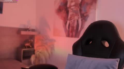 lilith_sage_ online show from February 2025 11:38:02 AM