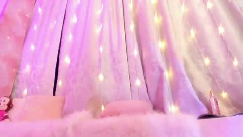 Lilith Salvatore online show from April 2026 02:51:02 AM