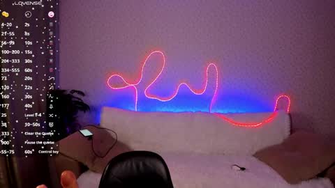 Lilith online show from April 2026 09:23:02 PM